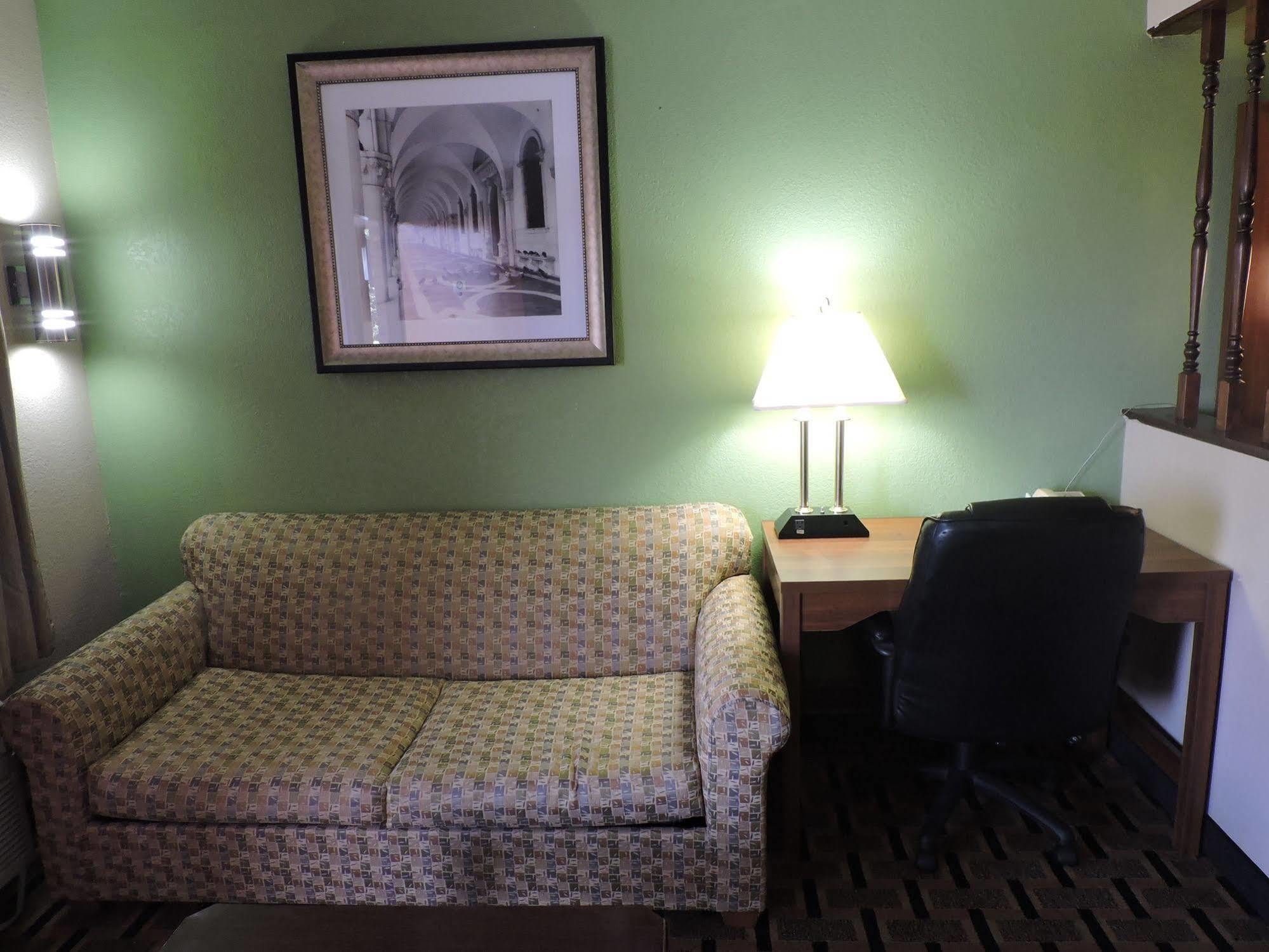 Days Inn Conover/Hickory Zewnętrze zdjęcie