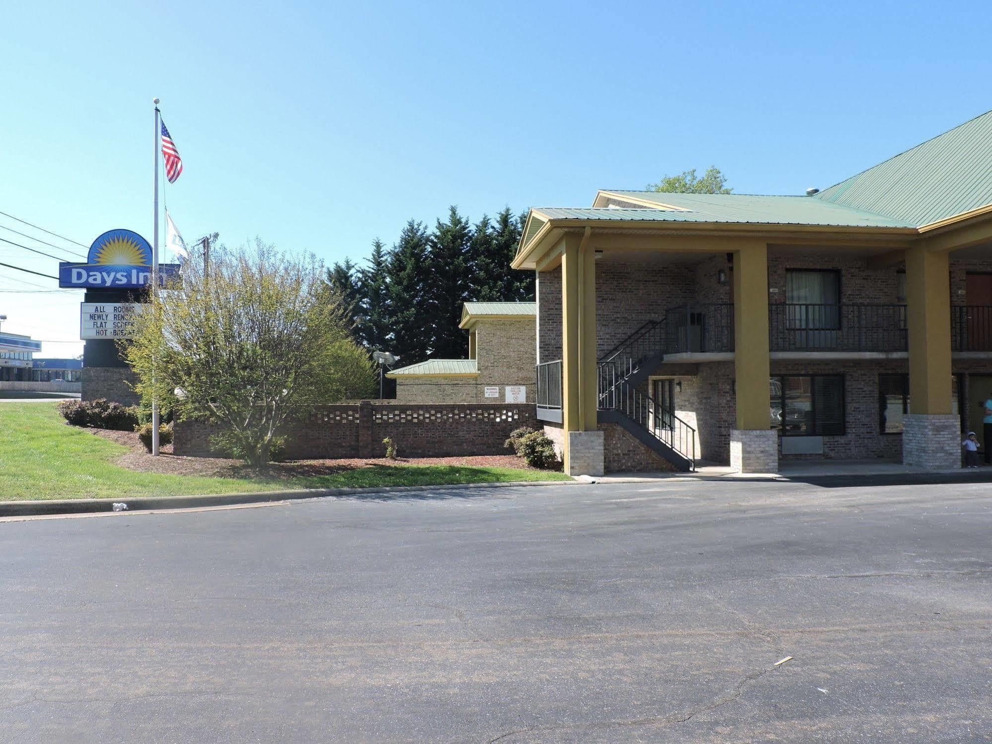 Days Inn Conover/Hickory Zewnętrze zdjęcie